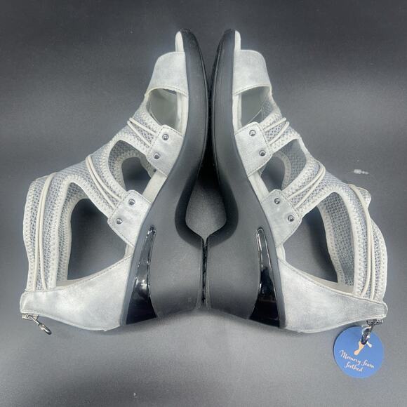 Jambu JBU Everly Womens 8.5M Vegan Gladiator Sandal Light Gray Shimmer Stretch - Picture 7 of 9